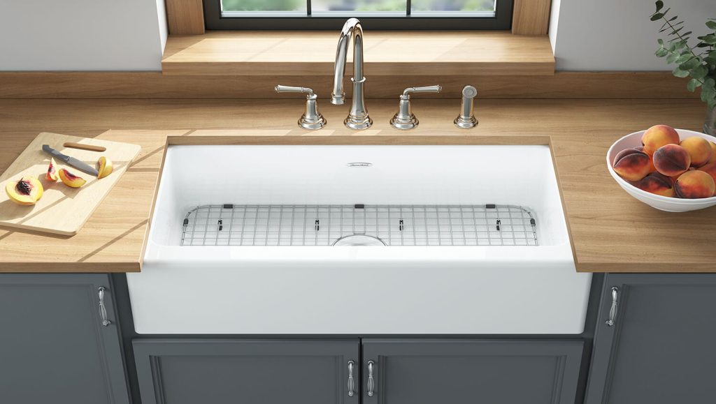 Farmhouse (Apron-Front) Sinks
