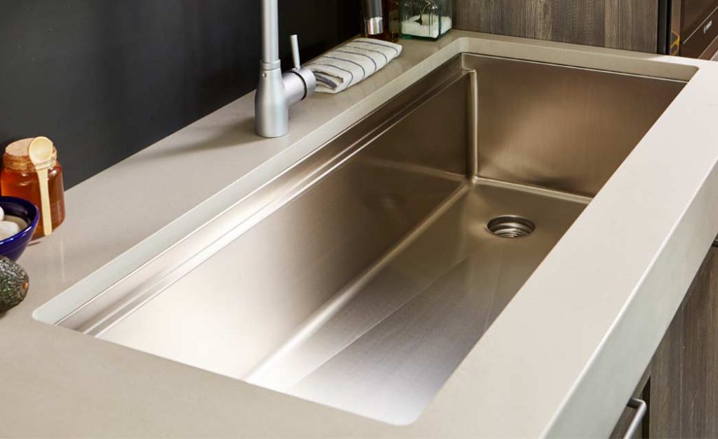 Single-Bowl Sinks